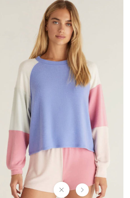 Color Block Raglan Top - Heart On A Hanger